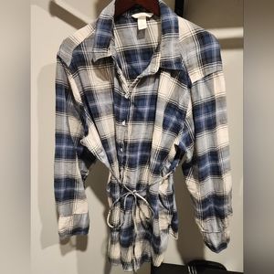 Maternity Plaid